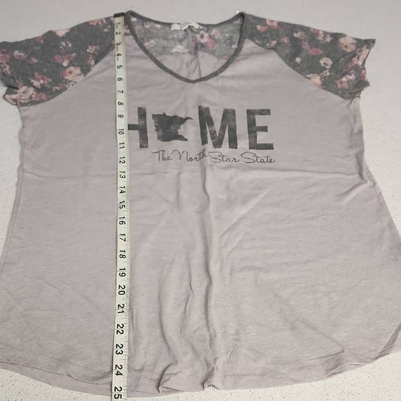 Home Graphic Tee with Floral Sleeves - Picture 3 of 8